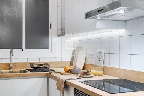 Apartament w Barcelona, Hiszpania 3 sypialnie, 68 mkw. nr 150860 – zdjęcie 21