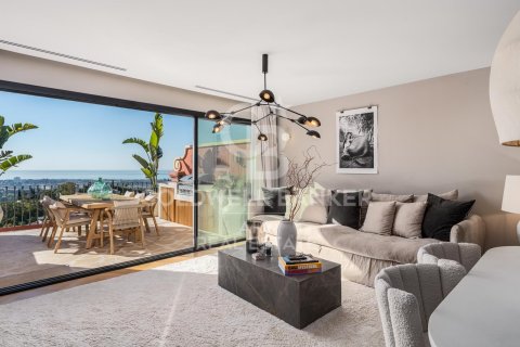 Penthouse for sale in Benahavis, Malaga, Spain 3 bedrooms, 189 sq.m. No. 158600 - photo 2