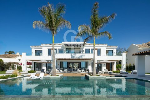 Villa in Benahavis, Malaga, Spain 7 bedrooms, 803 sq.m. No. 158599