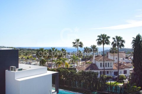 Villa in vendita a Estepona, Malaga, Spagna 4 camere da letto, 424 mq. N° 158597 - foto 14