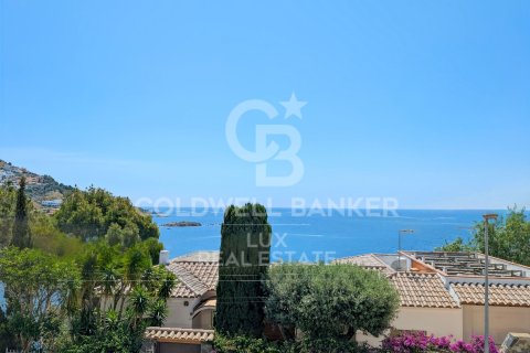 Apartment à Roses, Girona, Espagne 2 chambres, 71 m2 No. 158598