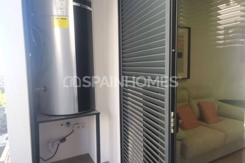 Huoneisto myytävänä Torrevieja, Alicante, Espanja, 2 makuuhuonetta, 74 m2 No. 149634 - kuva 5