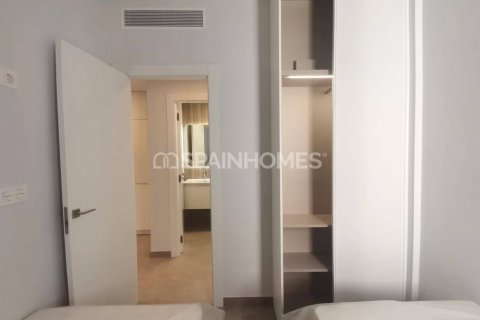 Huoneisto myytävänä Torrevieja, Alicante, Espanja, 2 makuuhuonetta, 74 m2 No. 149634 - kuva 16