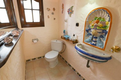 Land plot for sale in Calpe, Alicante, Spain 4 bedrooms, 500 sq.m. No. 149633 - photo 21