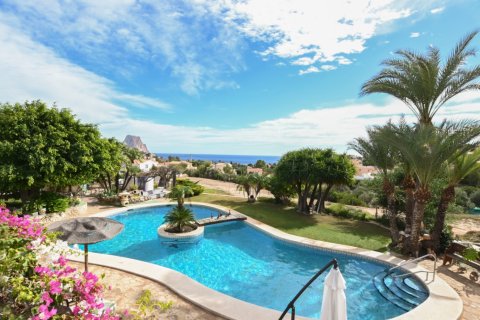 Land plot for sale in Calpe, Alicante, Spain 4 bedrooms, 500 sq.m. No. 149633 - photo 3