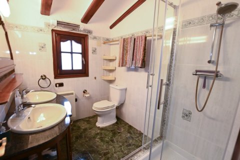 Land plot for sale in Calpe, Alicante, Spain 4 bedrooms, 500 sq.m. No. 149633 - photo 26