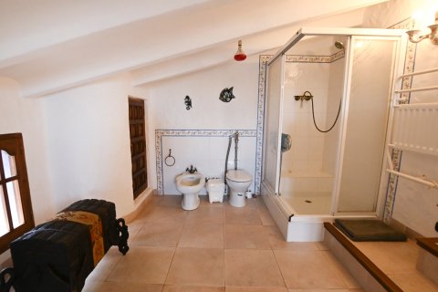 Land plot for sale in Calpe, Alicante, Spain 4 bedrooms, 500 sq.m. No. 149633 - photo 25