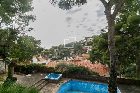 Villa in vendita a Castelldefels, Barcelona, Spagna 4 camere da letto, 160 mq. N° 150551 - foto 30