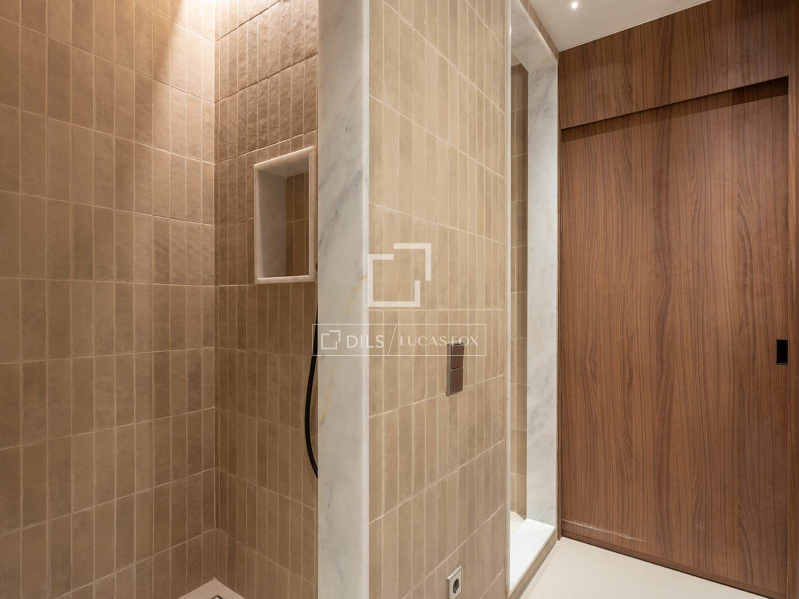Квартира в Барселона, Испания 2 спальни, 59м2 №150550