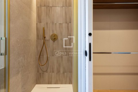 Apartment à vendre à Barcelona, Espagne, 3 chambres, 96 m2 No. 150545 - photo 15