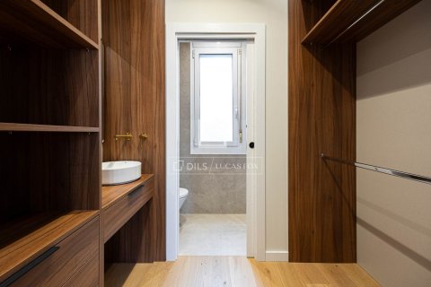 Apartment à vendre à Barcelona, Espagne, 3 chambres, 96 m2 No. 150545 - photo 12