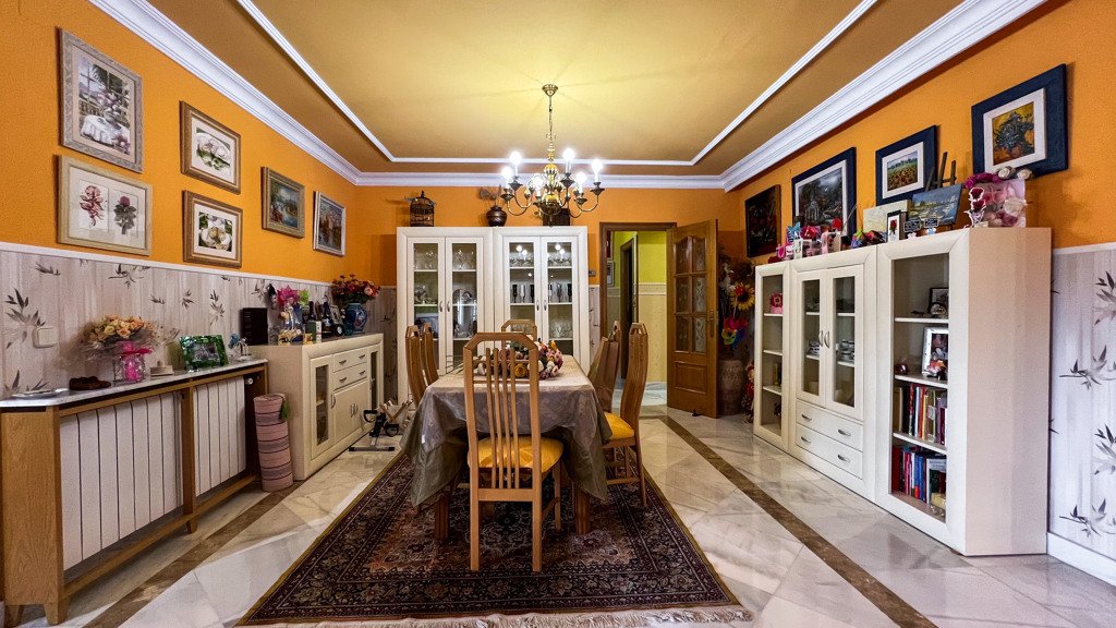 Villa i Soto del Real, Madrid, Spanien 4 sovrum, 487 kvm. Nr. 105765