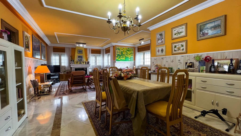 Villa i Soto del Real, Madrid, Spanien 4 sovrum, 487 kvm. Nr. 105765