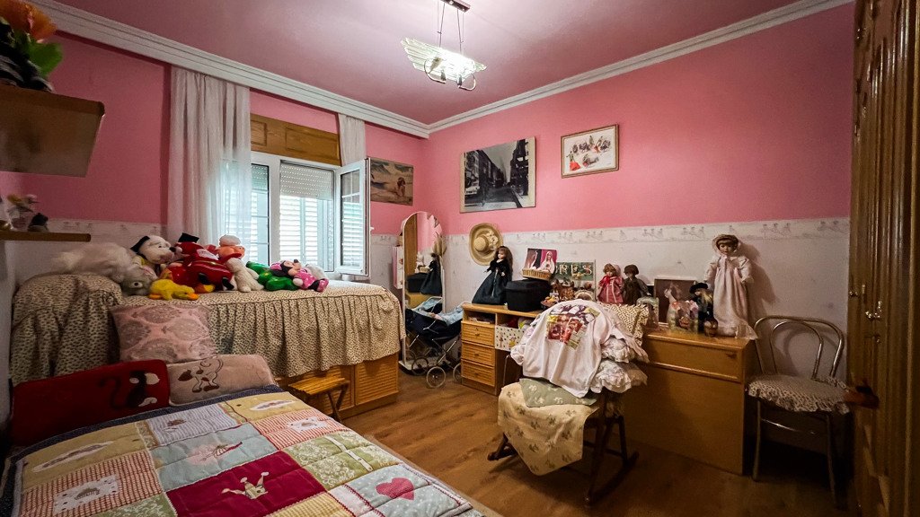 Villa i Soto del Real, Madrid, Spanien 4 sovrum, 487 kvm. Nr. 105765
