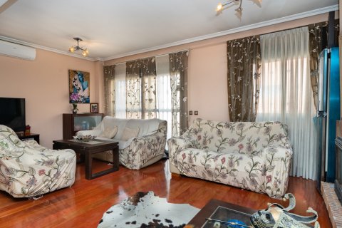 Casa adosada en venta Madrid, España 4 dormitorios, 462 m2 No. 108093 - foto 1