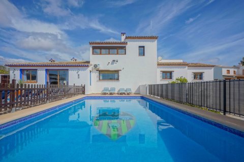 Villa à vendre à Benissa, Alicante, Espagne, 11 chambres, 755 m2 No. 99836 - photo 30