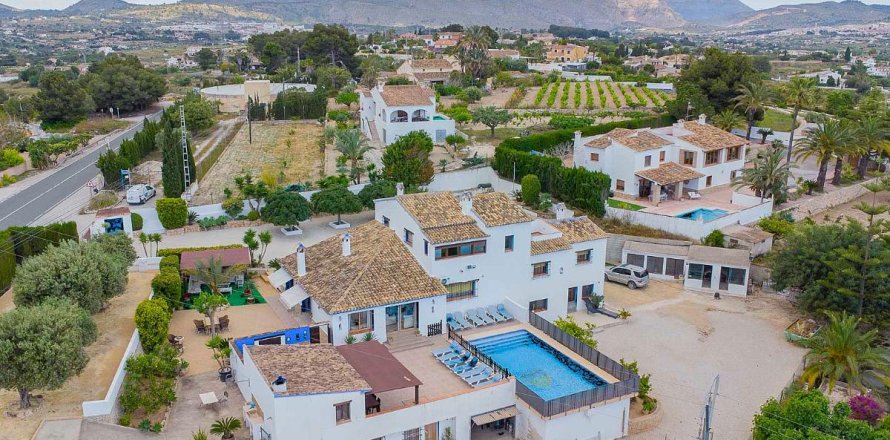 Villa à Benissa, Alicante, Espagne 11 chambres, 755 m2 No. 99836