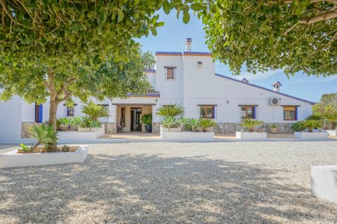 Villa en venta Teulada, Alicante, España 11 dormitorios, 755 m2 No. 99836 - foto 28