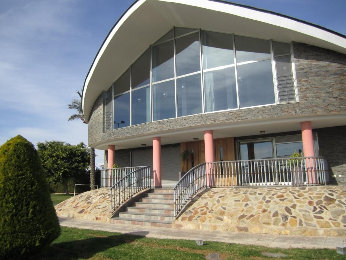 Villa à Los Montesinos, Alicante, Espagne 5 chambres, 250 m2 No. 99857