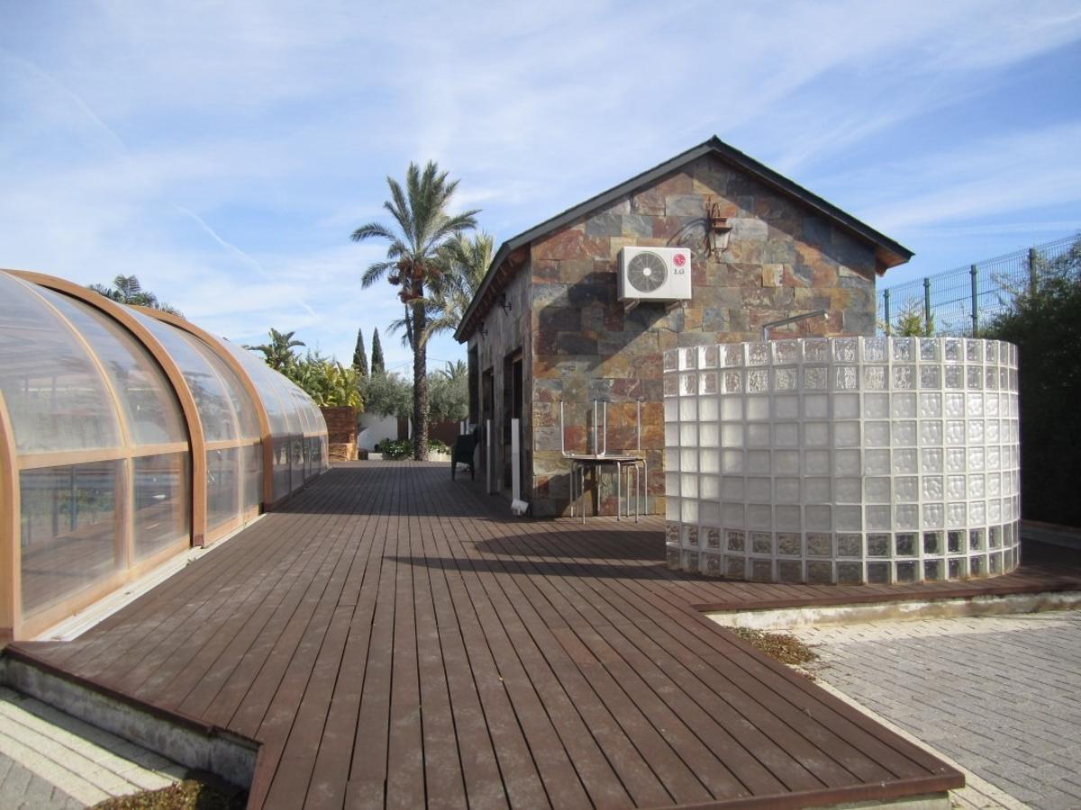 Villa à Los Montesinos, Alicante, Espagne 5 chambres, 250 m2 No. 99857