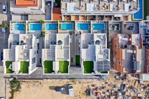 Townhouse à vendre à Guardamar del Segura, Alicante, Espagne, 4 chambres, 171 m2 No. 142758 - photo 5