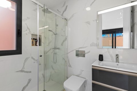 Townhouse à vendre à Guardamar del Segura, Alicante, Espagne, 4 chambres, 171 m2 No. 142758 - photo 24