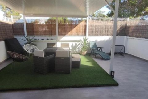 House for sale in Guardamar del Segura, Alicante, Spain 3 bedrooms, 123 sq.m. No. 140118 - photo 15
