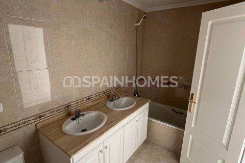 Penthouse for sale in Orihuela, Alicante, Spain 2 bedrooms, 96 sq.m. No. 140112 - photo 28