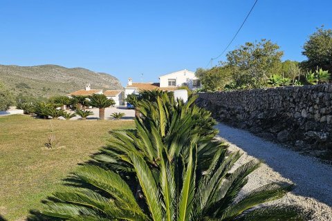 Villa zum Verkauf in Agost, Alicante, Spanien 4 Schlafzimmer, 320 m2 Nr. 180303 - Foto 3
