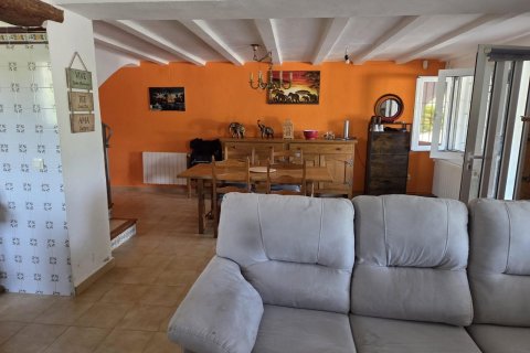 Villa zum Verkauf in Agost, Alicante, Spanien 4 Schlafzimmer, 320 m2 Nr. 180303 - Foto 15