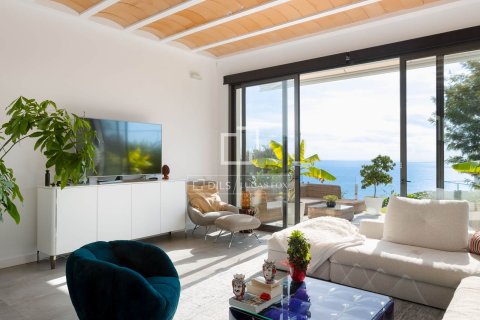 Villa in vendita a Arenys de Mar, Barcelona, Spagna 4 camere da letto, 297 mq. N° 150947 - foto 2