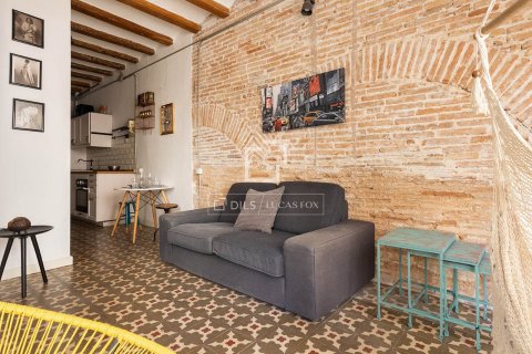 Apartament w Barcelona, Hiszpania 2 sypialnie, 60 mkw. nr 150944 – zdjęcie 12