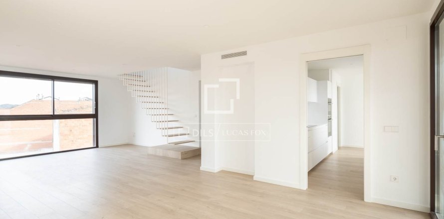 Penthouse in Sant Cugat Del Valles, Barcelona, Spain 3 bedrooms, 161 sq.m. No. 150948