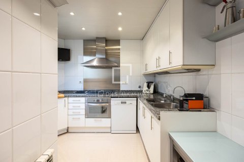 Appartamento in vendita a Barcelona, Spagna 4 camere da letto, 122 mq. N° 150946 - foto 7