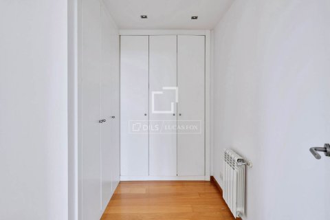 Villa à vendre à Sant Vicenc De Montalt, Barcelona, Espagne, 4 chambres, 266 m2 No. 150950 - photo 23