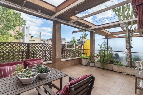 Penthouse w Barcelona, Hiszpania 5 sypialni, 153 mkw. nr 150949