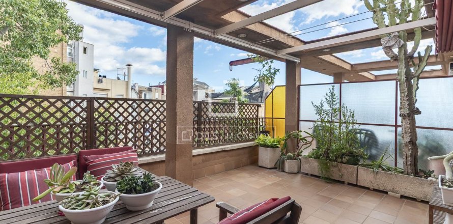 Penthouse w Barcelona, Hiszpania 5 sypialni, 153 mkw. nr 150949