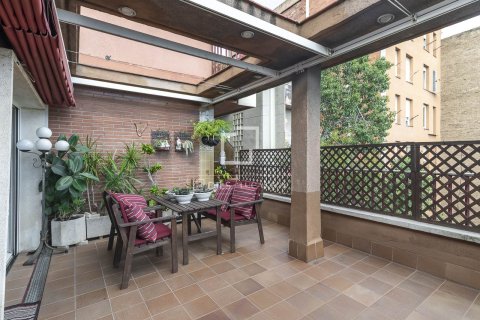 Penthouse w Barcelona, Hiszpania 5 sypialni, 153 mkw. nr 150949 – zdjęcie 4