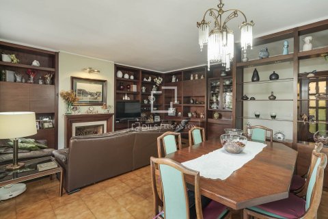 Penthouse w Barcelona, Hiszpania 5 sypialni, 153 mkw. nr 150949 – zdjęcie 8