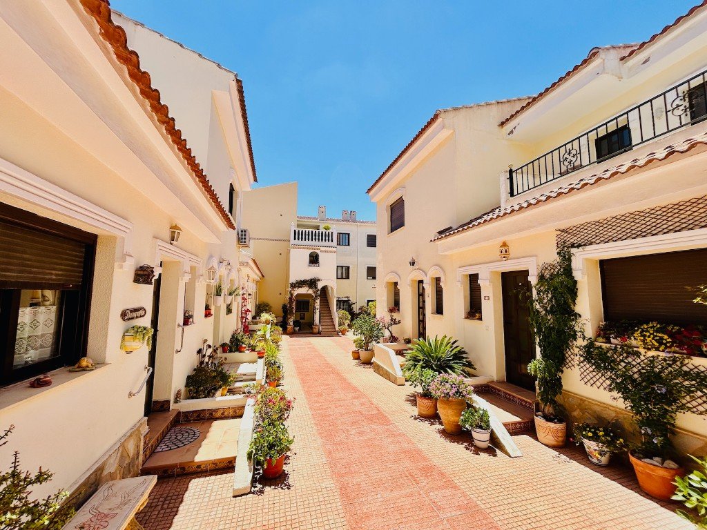 Apartment in Ciudad Quesada, Alicante, Spain 2 bedrooms, 67 sq.m. No. 183566