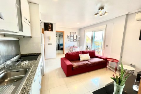 Продажа квартиры в Торревьеха, Аликанте, Испания 2 спальни, 75м2 №183567 - фото 3