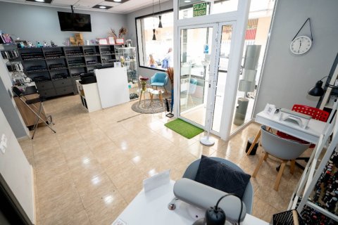 Propiedad comercial en venta en Torrevieja, Alicante, España 130 m2 No. 183564 - foto 18