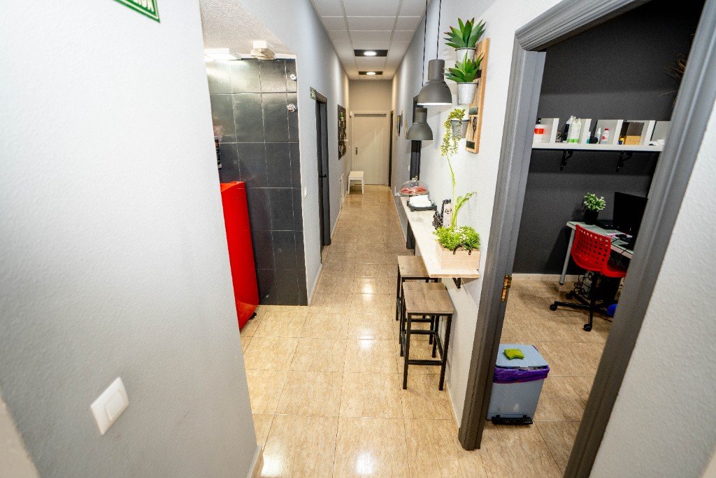 Propiedad comercial en Torrevieja, Alicante, España 130 m2 No. 183564