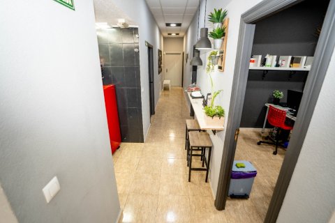 Propiedad comercial en venta en Torrevieja, Alicante, España 130 m2 No. 183564 - foto 28