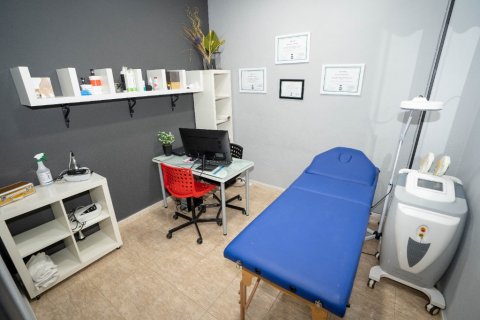 Propiedad comercial en venta en Torrevieja, Alicante, España 130 m2 No. 183564 - foto 3