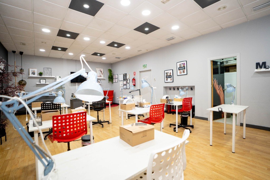 Propiedad comercial en Torrevieja, Alicante, España 130 m2 No. 183564