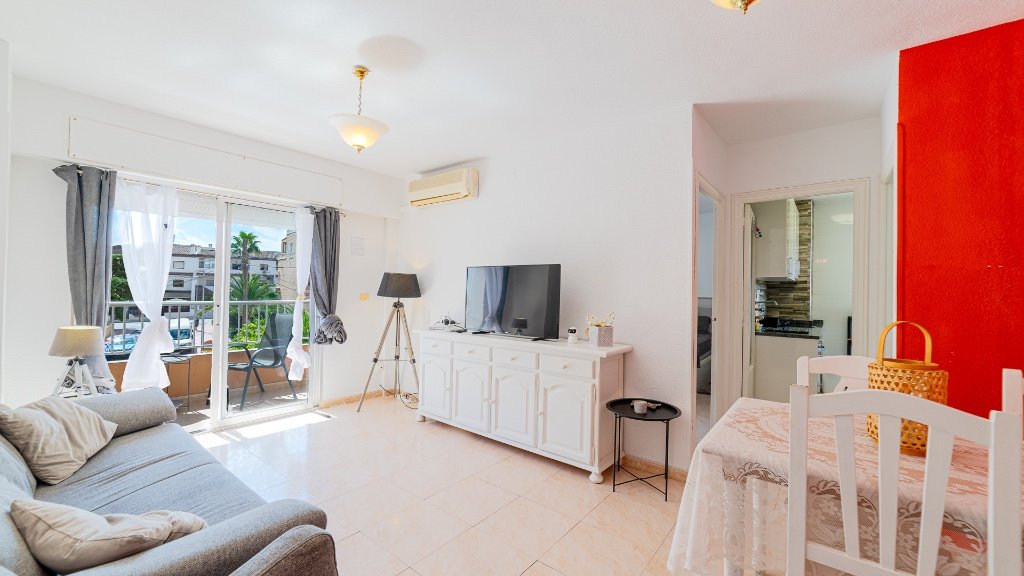 Apartment à Punta Prima, Alicante, Espagne 2 chambres, 56 m2 No. 183563
