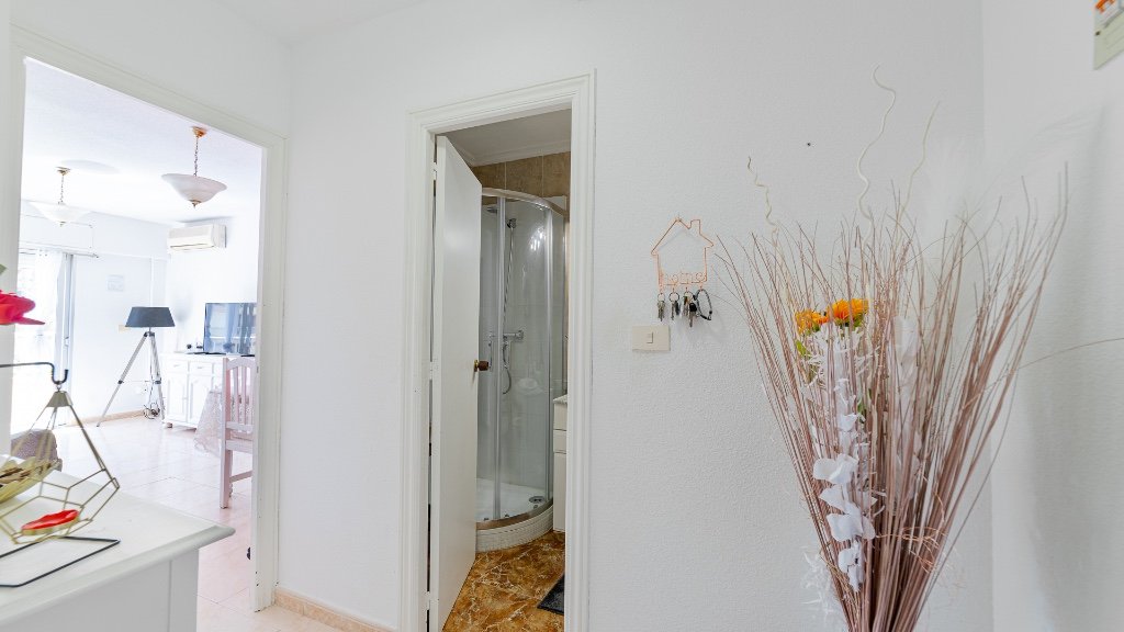 Apartment à Punta Prima, Alicante, Espagne 2 chambres, 56 m2 No. 183563