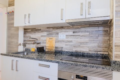 Huoneisto myytävänä Punta Prima, Alicante, Espanja, 2 makuuhuonetta, 56 m2 No. 183563 - kuva 21