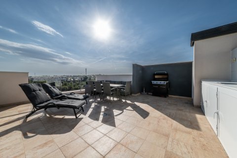 Dzīvoklis pārdošanā Alicante, Spānijā 3 istabas, 87 m2 Nr. 115228 - attēls 1